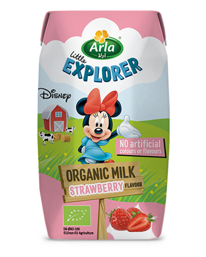 Strawberry flavoured organic milk